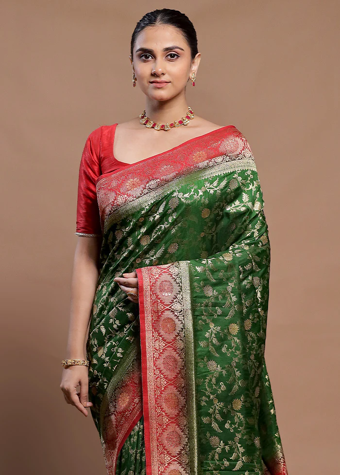 Green Dupion Silk Saree With Blouse Piece - Image 2