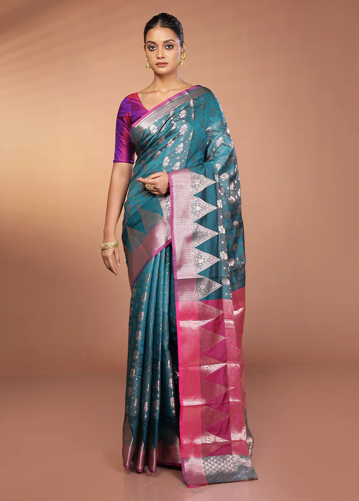 Green Dupion Silk Saree With Blouse Piece - Image 2