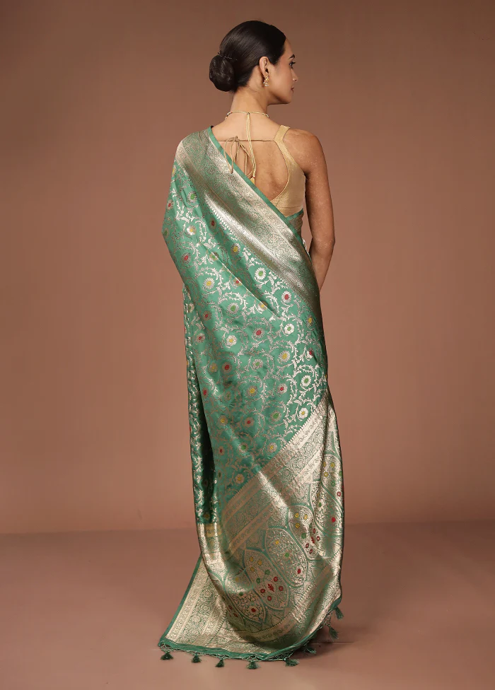 Green Dupion Silk Saree With Blouse Piece - Image 3