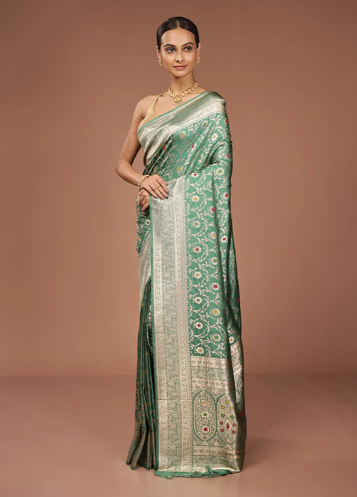 Green Dupion Silk Saree With Blouse Piece - Image 4