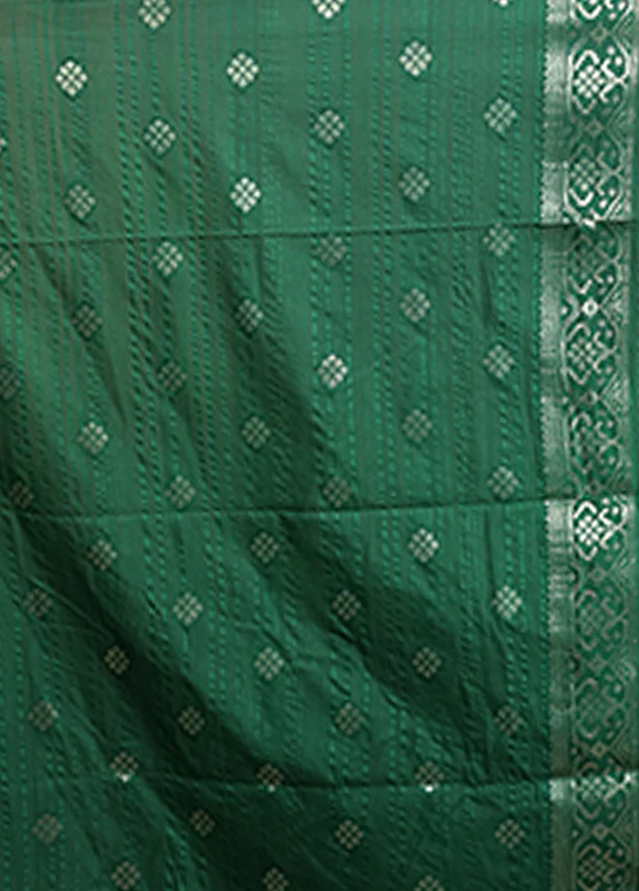 Green Dupion Silk Saree With Blouse Piece - Image 5