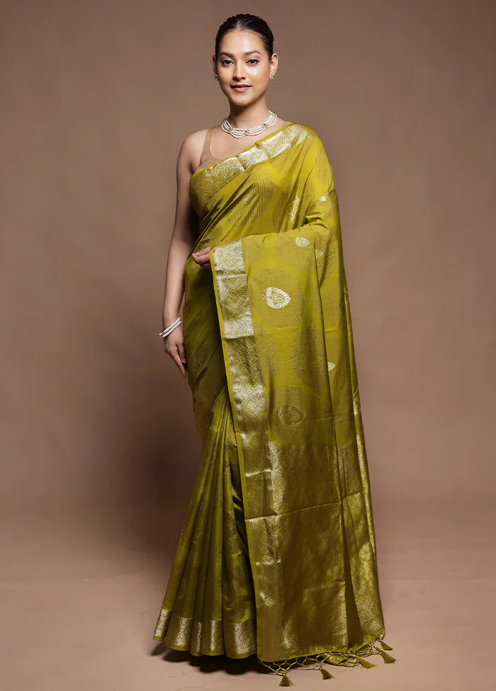 Green Dupion Silk Saree With Blouse Piece