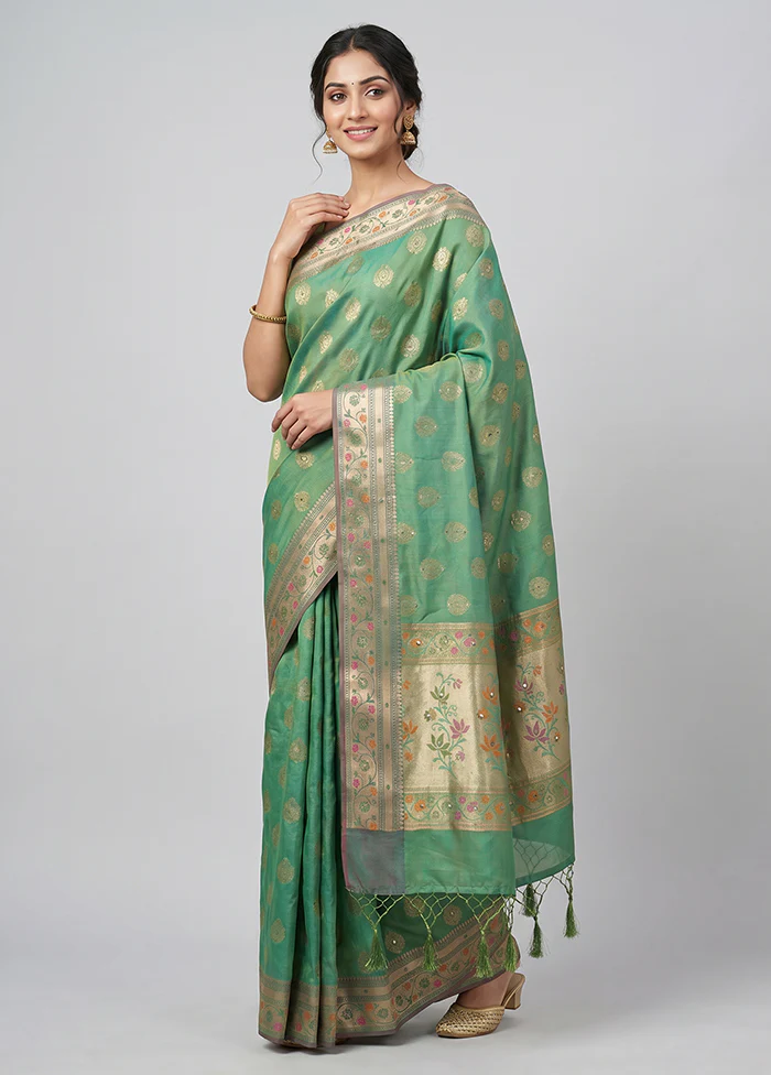 Green Dupion Silk Saree With Blouse Piece