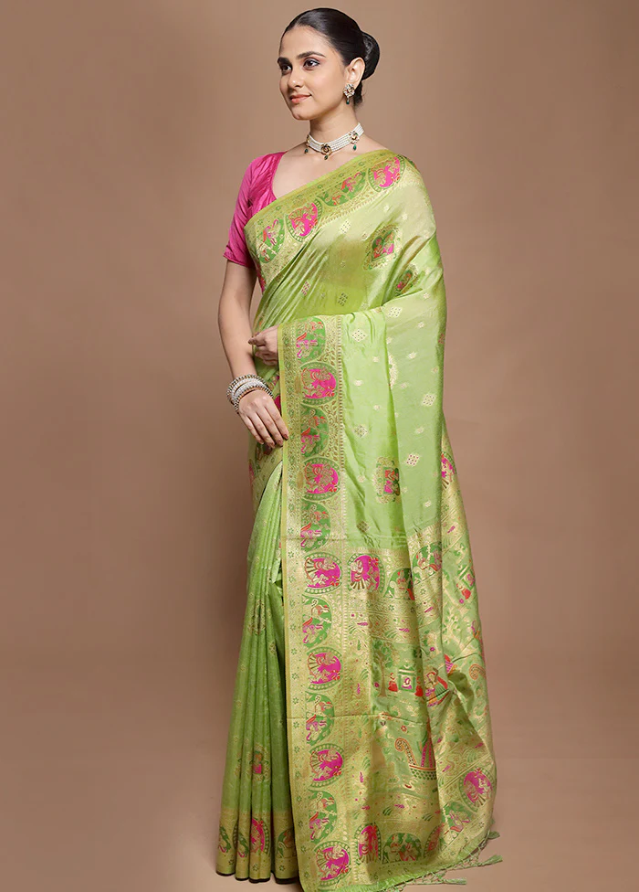 Green Dupion Silk Saree With Blouse Piece - Image 4
