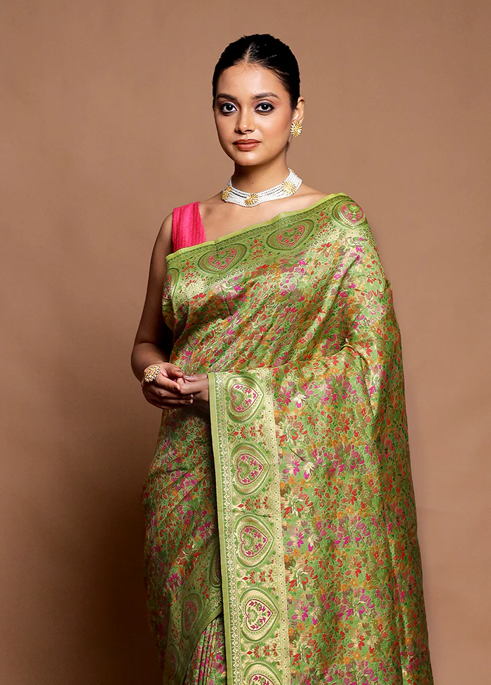 Green Dupion Silk Saree With Blouse Piece - Image 2