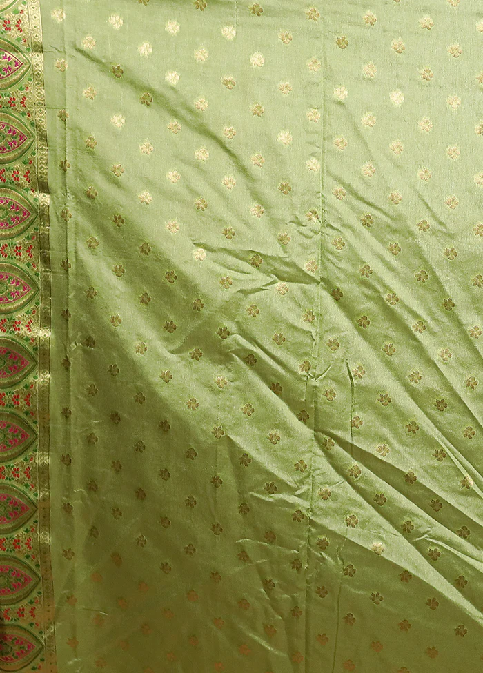 Green Dupion Silk Saree With Blouse Piece - Image 5