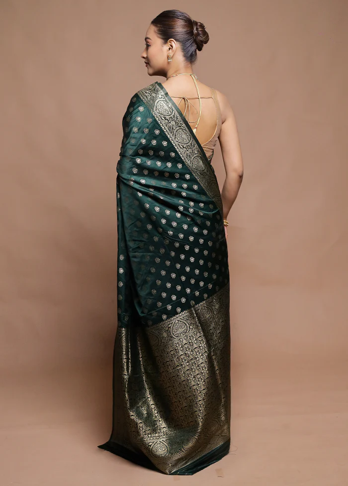 Green Dupion Silk Saree With Blouse Piece - Image 3