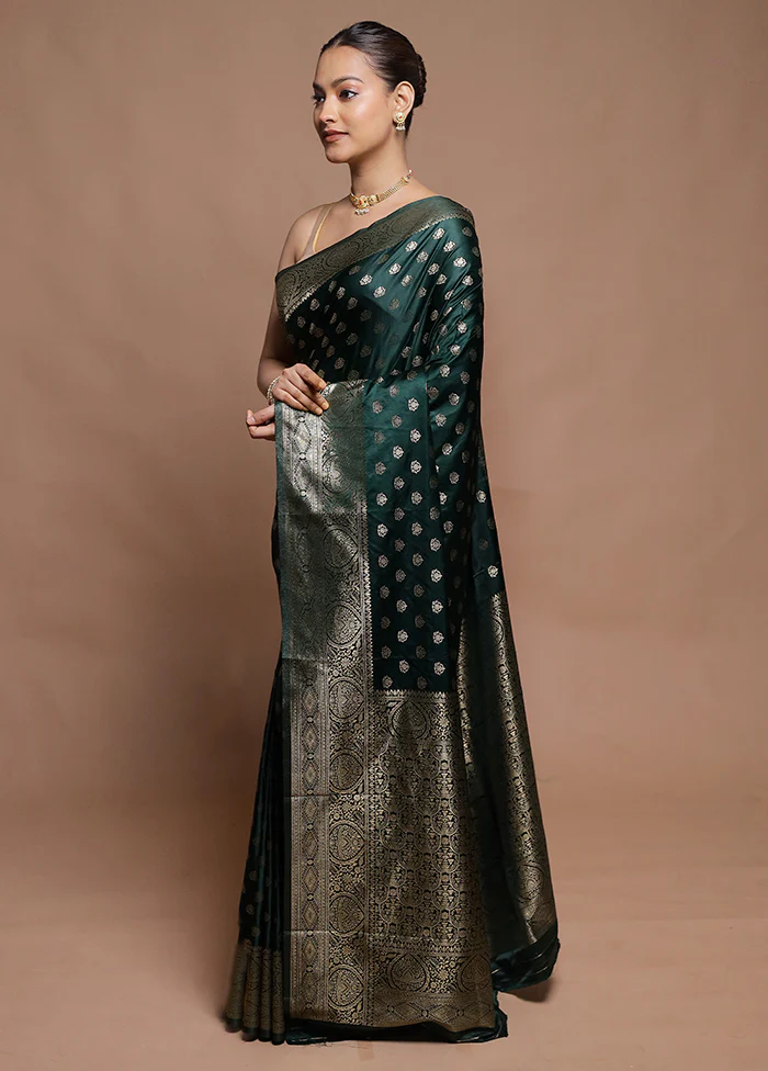 Green Dupion Silk Saree With Blouse Piece - Image 4