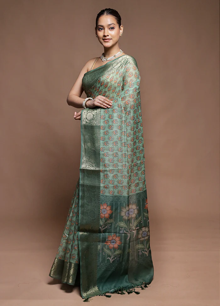 Green Dupion Silk Saree With Blouse Piece - Image 4