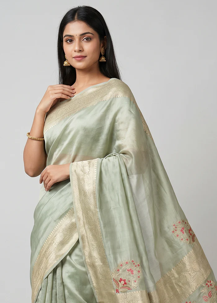 Green Dupion Silk Saree With Blouse Piece - Image 2