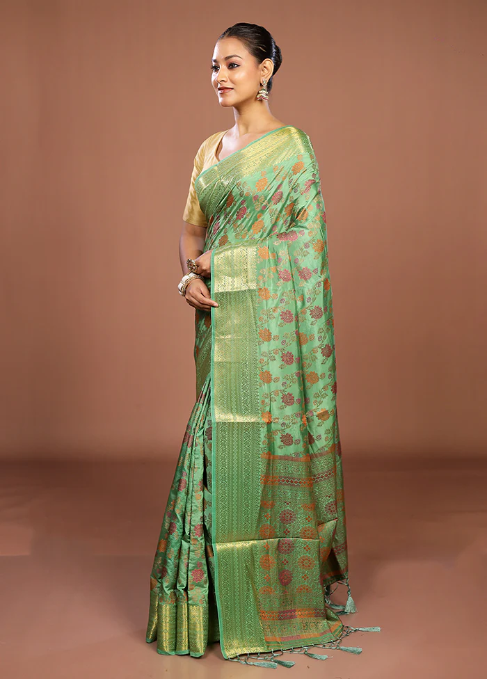 Green Dupion Silk Saree With Blouse Piece - Image 4