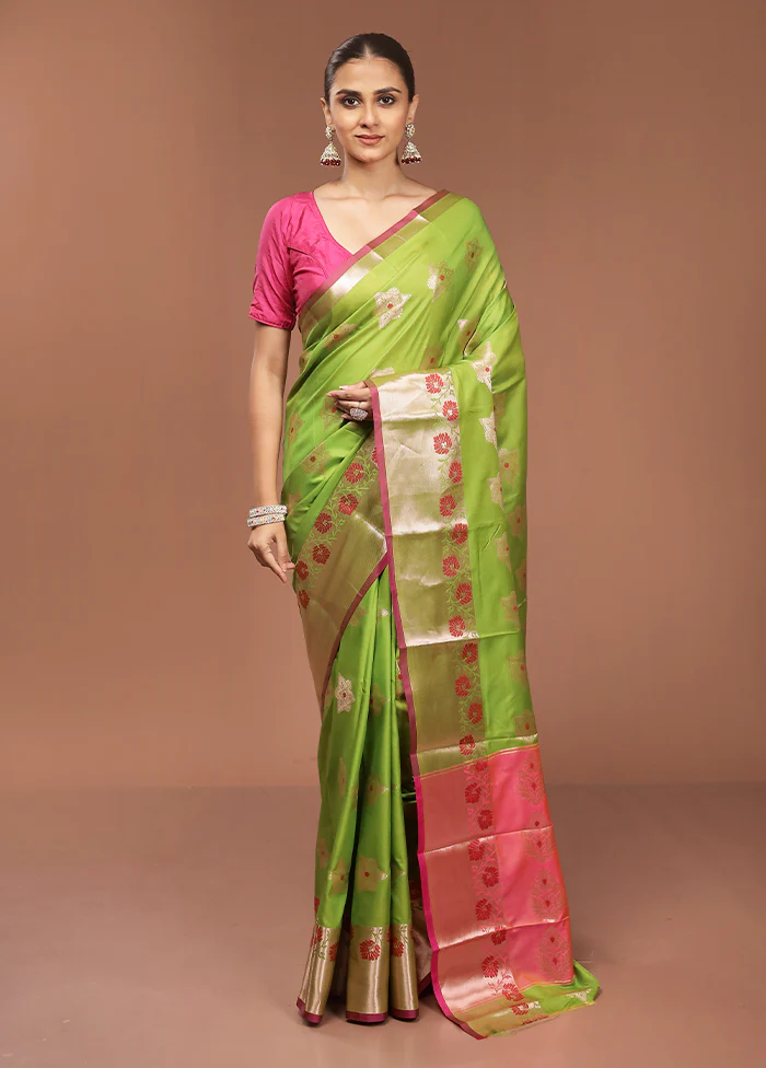 Green Dupion Silk Saree With Blouse Piece - Image 2