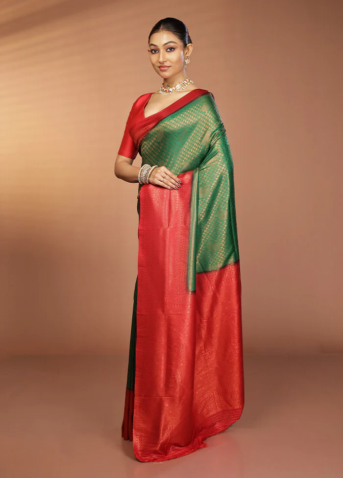 Green Dupion Silk Saree With Blouse Piece - Image 4