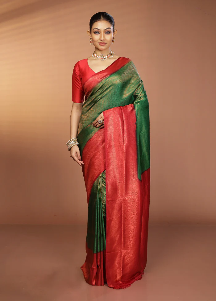 Green Dupion Silk Saree With Blouse Piece - Image 2
