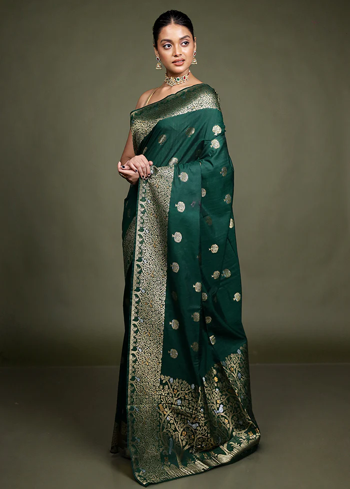 Green Dupion Silk Saree With Blouse Piece - Image 4
