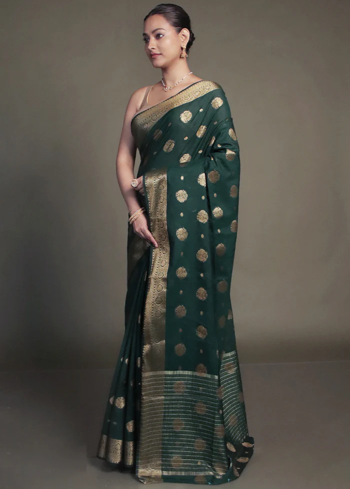 Green Dupion Silk Saree With Blouse Piece - Image 4
