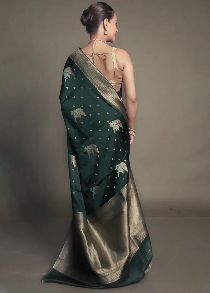 Green Dupion Silk Saree With Blouse Piece - Image 3