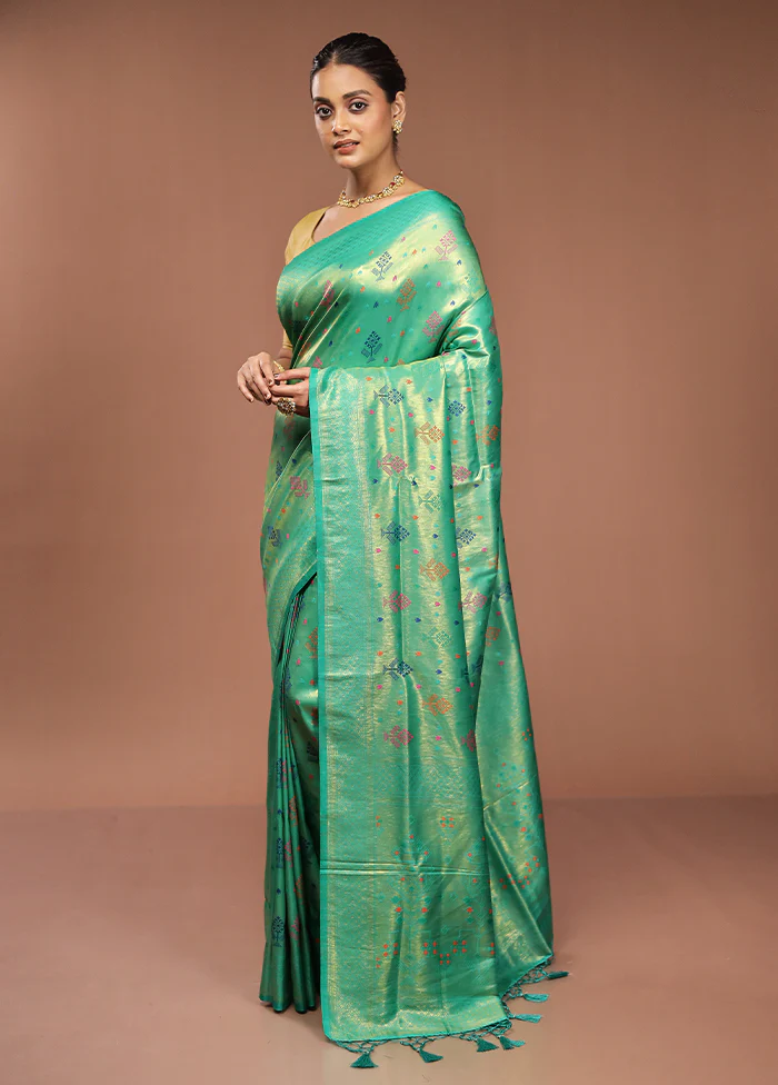 Green Dupion Silk Saree With Blouse Piece - Image 4