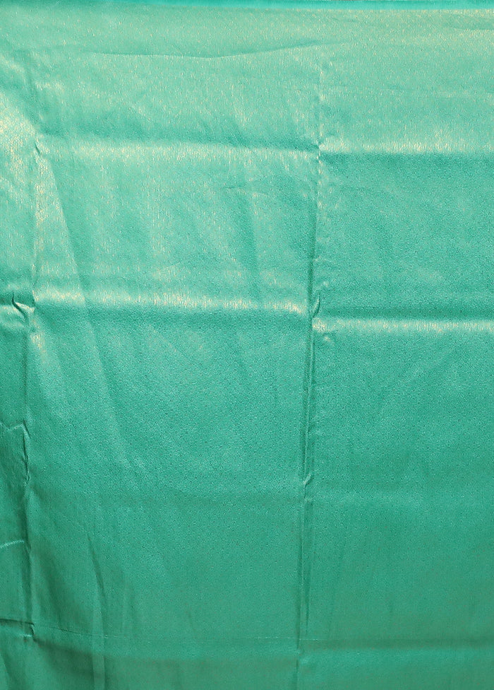 Green Dupion Silk Saree With Blouse Piece - Image 5
