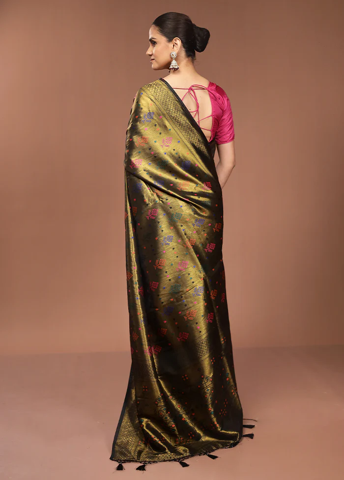 Green Dupion Silk Saree With Blouse Piece - Image 3