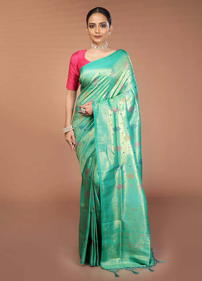 Green Dupion Silk Saree With Blouse Piece - Image 2