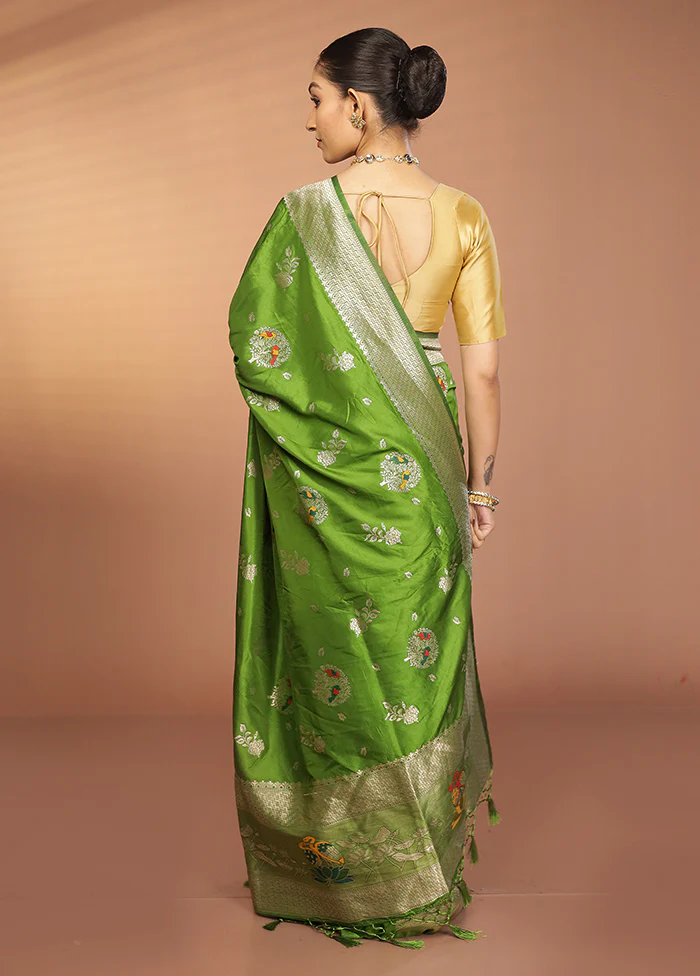 Green Dupion Silk Saree With Blouse Piece - Image 3
