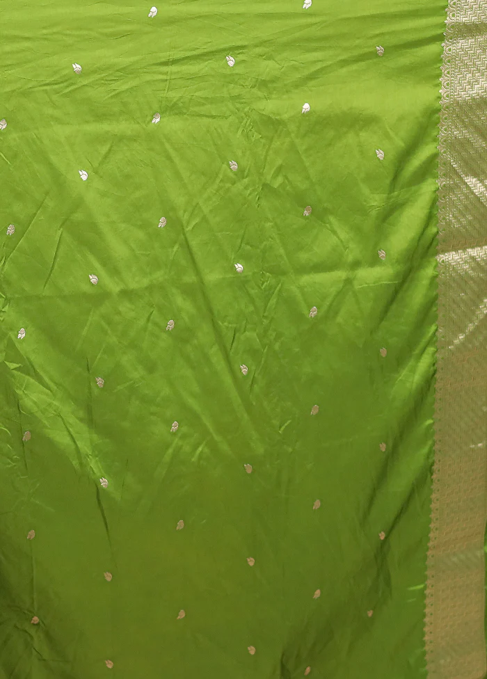 Green Dupion Silk Saree With Blouse Piece - Image 5