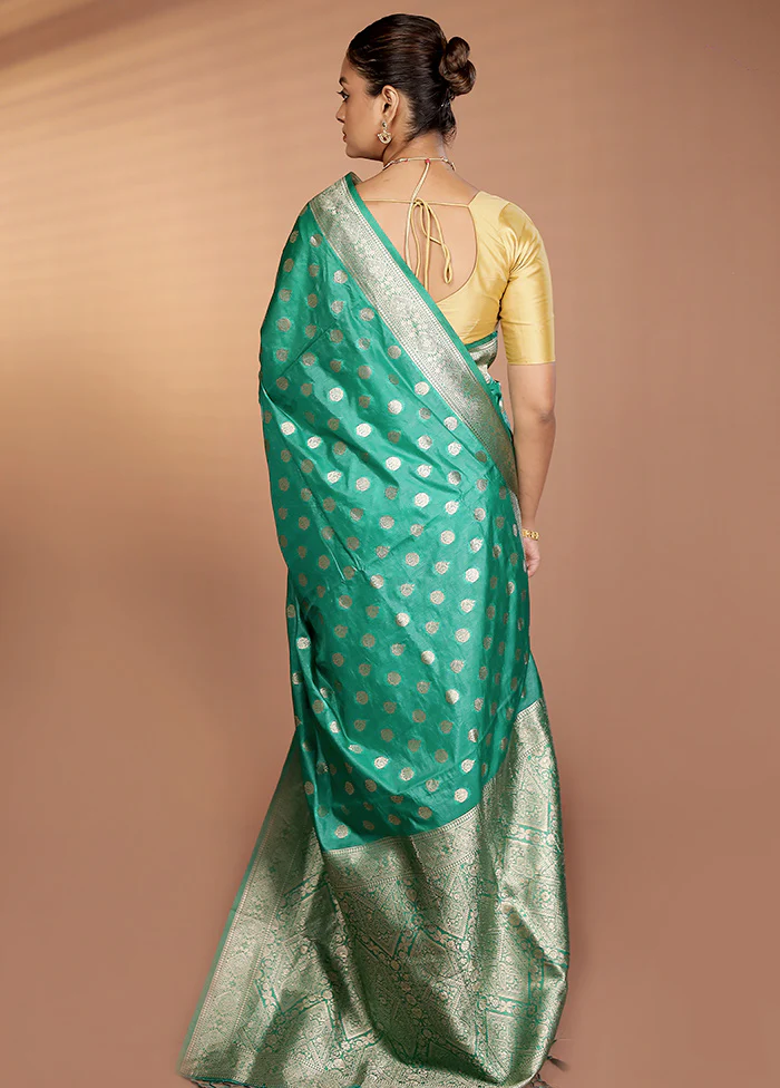 Green Dupion Silk Saree With Blouse Piece - Image 3