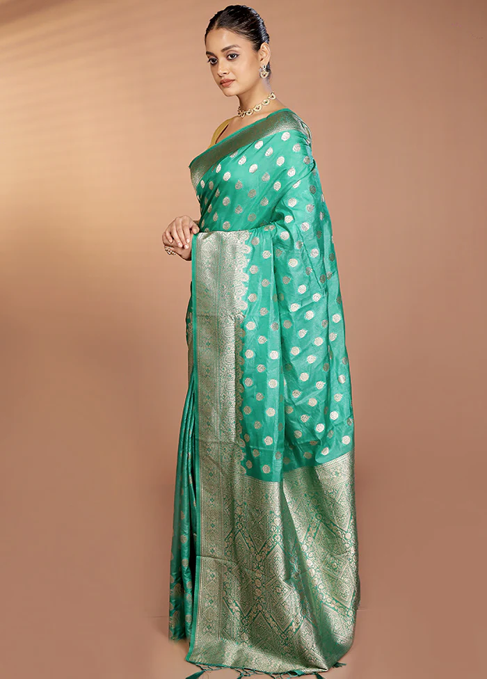 Green Dupion Silk Saree With Blouse Piece - Image 4