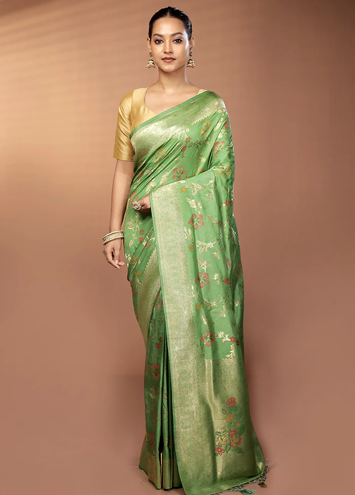 Green Dupion Silk Saree With Blouse Piece - Image 2