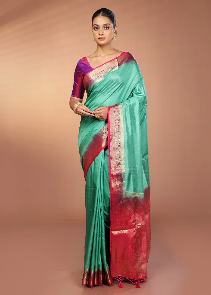 Green Dupion Silk Saree With Blouse Piece - Image 2