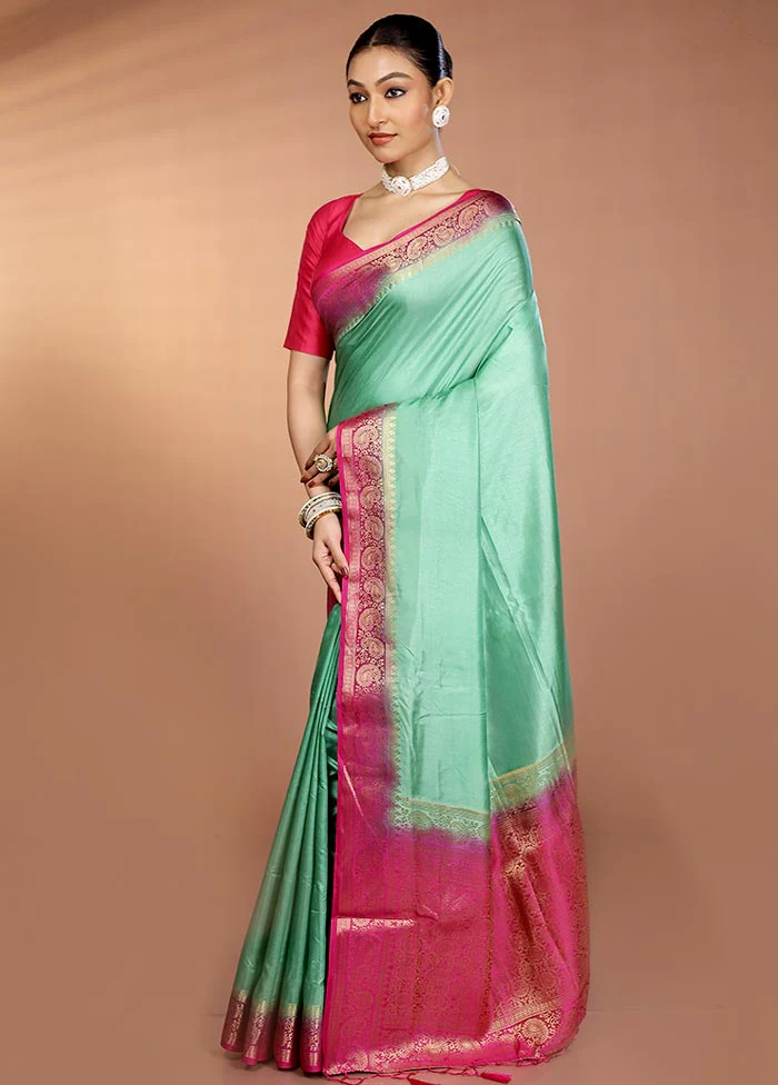 Green Dupion Silk Saree With Blouse Piece - Image 4
