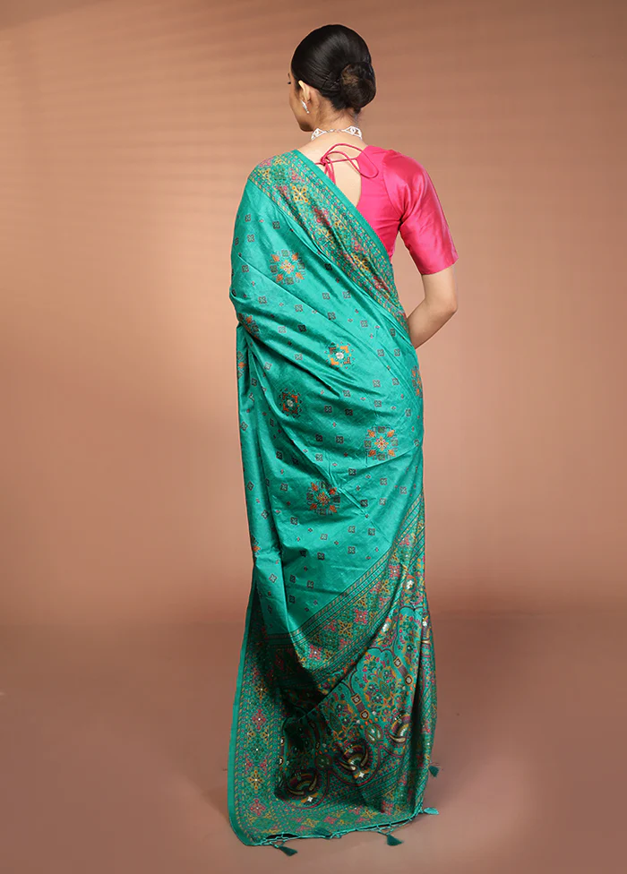 Green Dupion Silk Saree With Blouse Piece - Image 3
