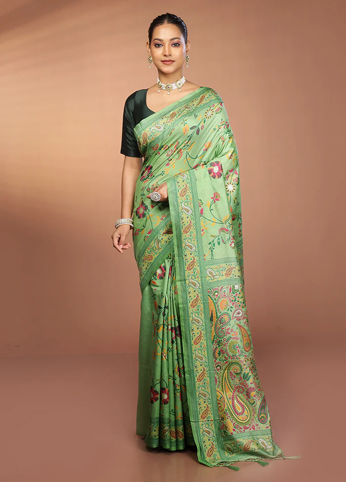 Green Dupion Silk Saree With Blouse Piece - Image 2