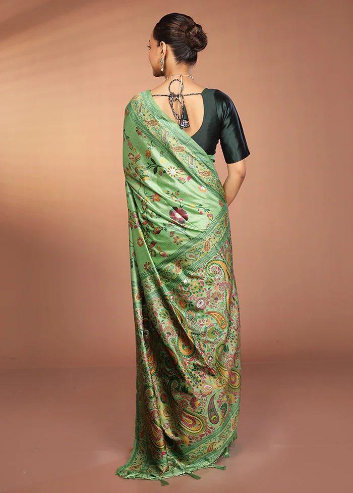 Green Dupion Silk Saree With Blouse Piece - Image 3