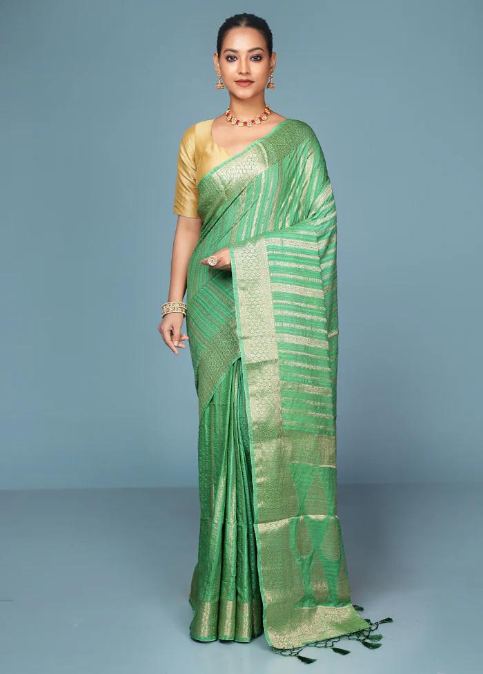 Green Dupion Silk Saree With Blouse Piece - Image 2