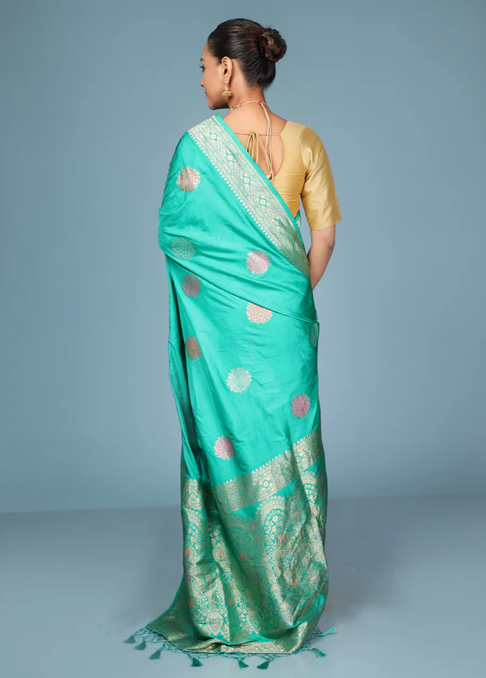 Green Dupion Silk Saree With Blouse Piece - Image 3