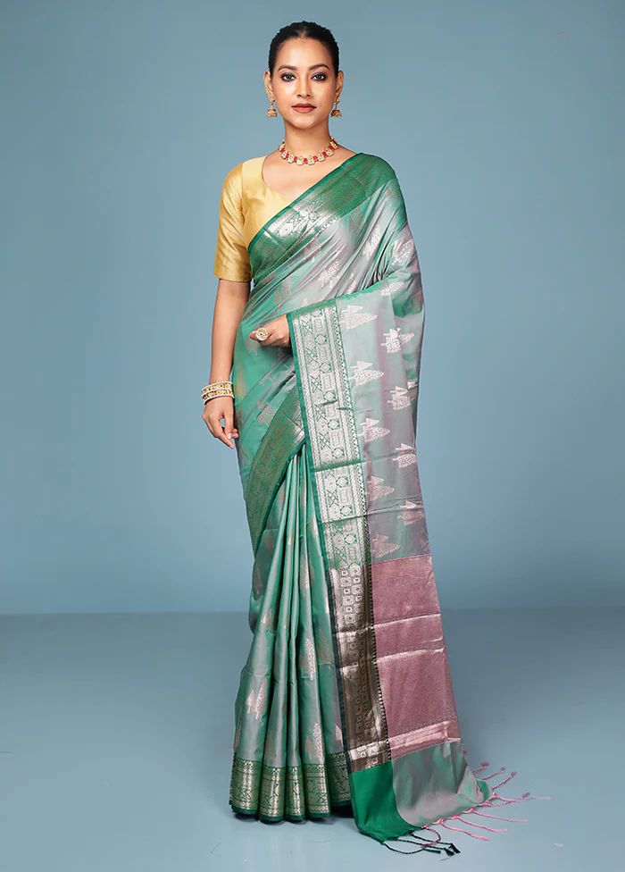 Green Dupion Silk Saree With Blouse Piece - Image 2