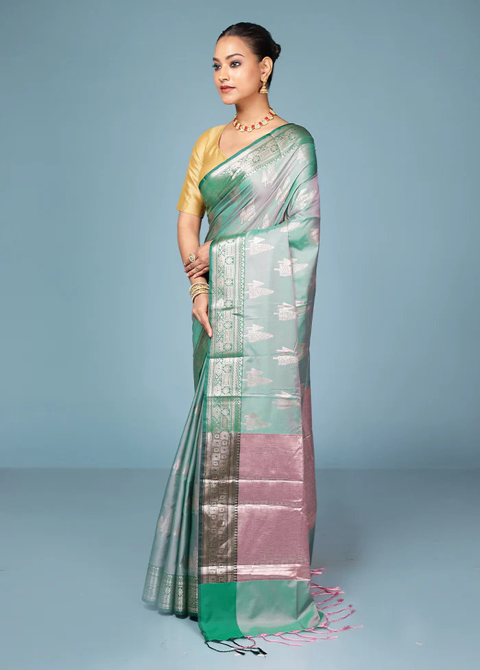 Green Dupion Silk Saree With Blouse Piece - Image 4