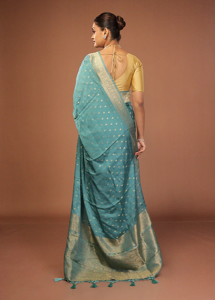 Green Dupion Silk Saree With Blouse Piece - Image 3