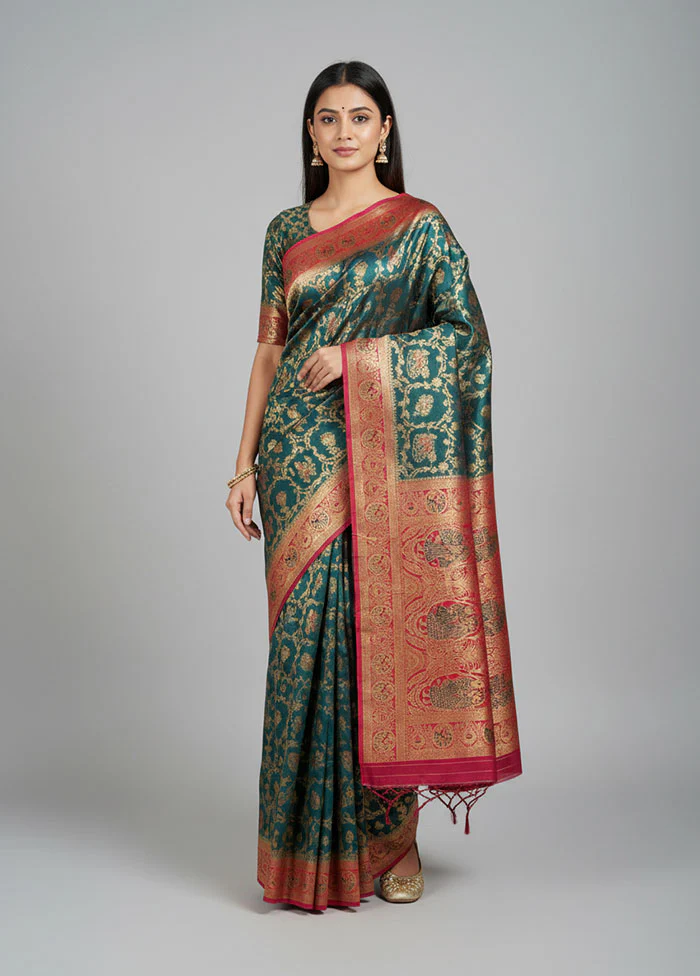 Green Dupion Silk Saree With Blouse Piece