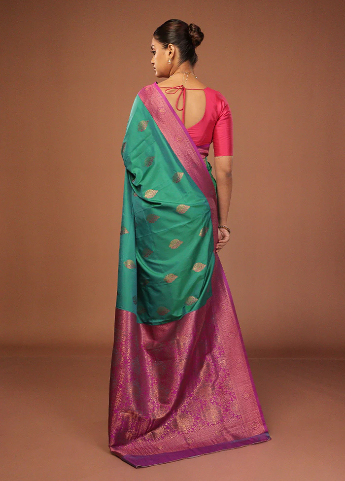 Green Dupion Silk Saree With Blouse Piece - Image 3