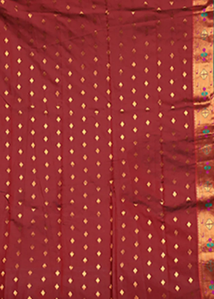 Green Dupion Silk Saree With Blouse Piece - Image 5