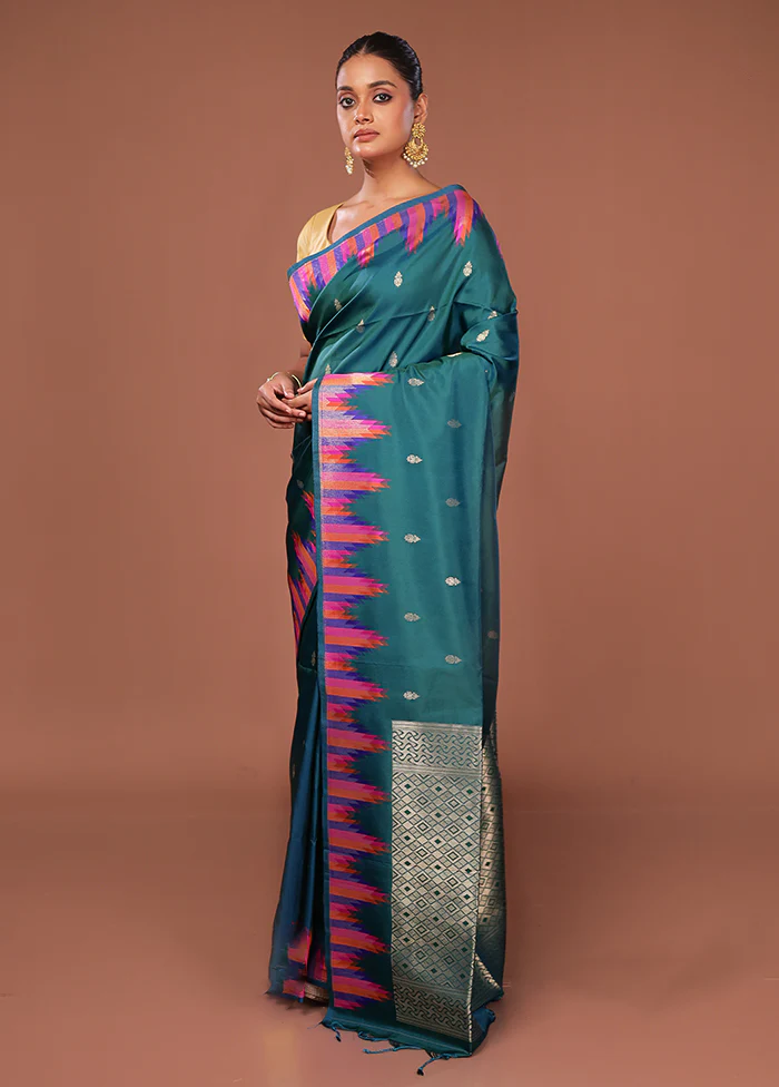 Green Dupion Silk Saree With Blouse Piece - Image 4