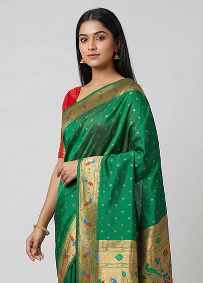 Green Dupion Silk Saree With Blouse Piece - Image 2