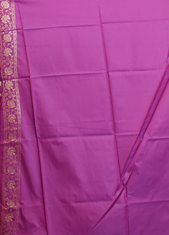 Green Dupion Silk Saree With Blouse Piece - Image 5