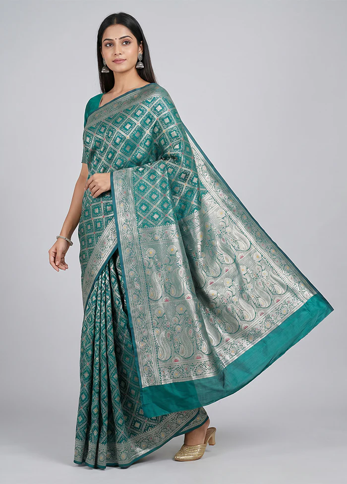 Green Dupion Silk Saree With Blouse Piece