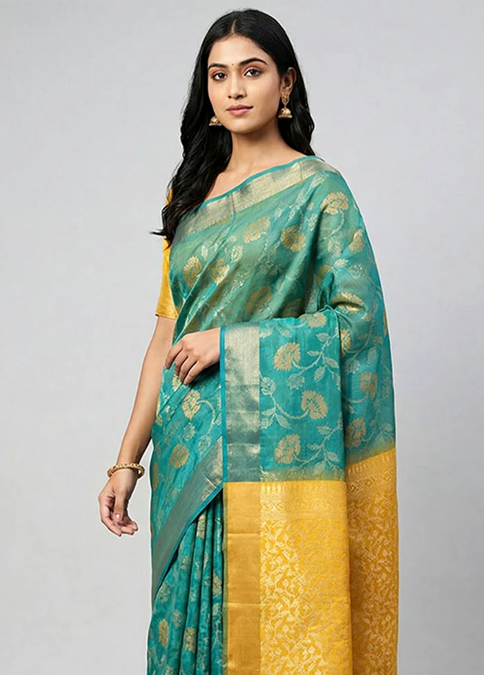 Green Dupion Silk Saree With Blouse Piece - Image 2