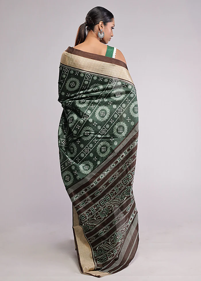 Green Dupion Silk Saree With Blouse Piece - Image 3