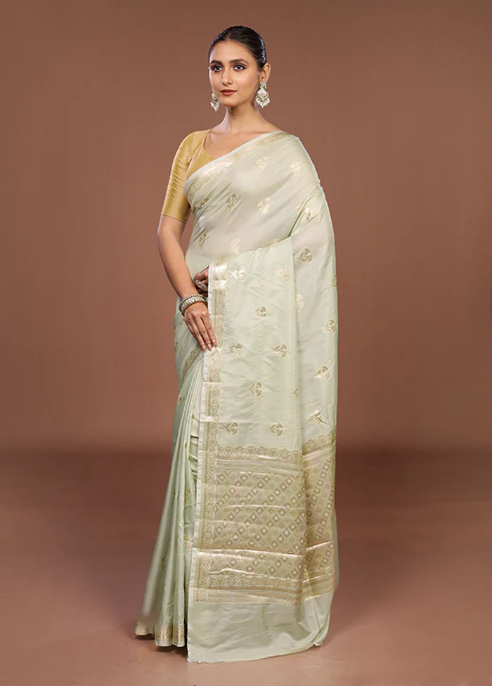 Green Dupion Silk Saree With Blouse Piece - Image 4